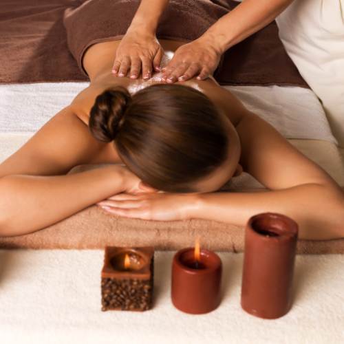 massaggio relax rinascere beauty farm